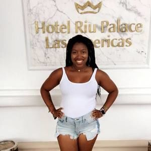 Meet your Posher, Tatyana